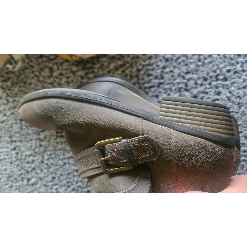 Pierre Dumas Brown Distressed Ankle Boots Buckle Strap Back Zip Booties 7.5